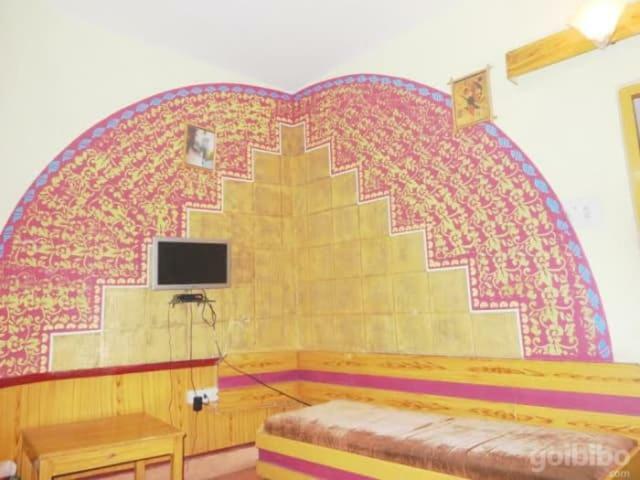 New Crown Hotel Indore Buitenkant foto